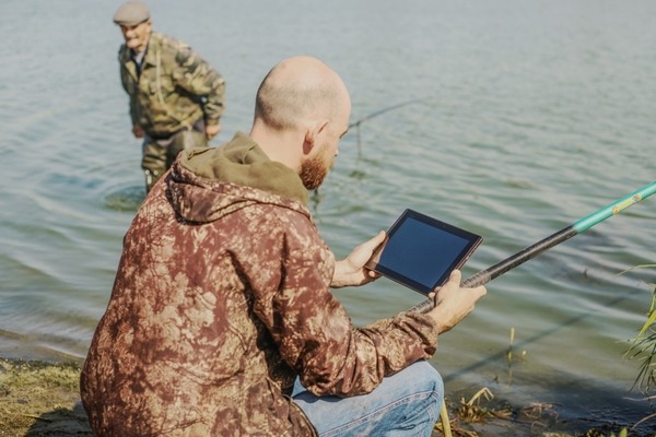 Частоты и антенны: как усилить интернет на даче